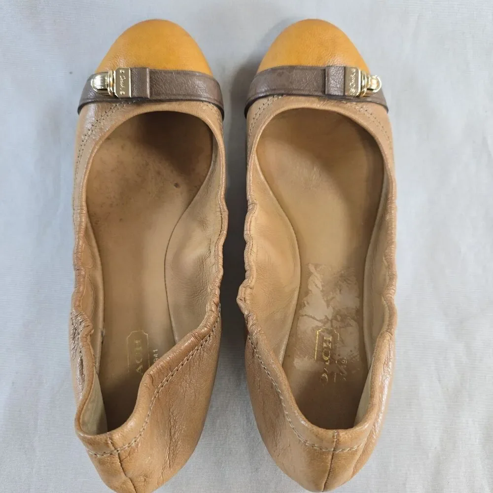 Coach Delphine Tan & Mustard Toe Leather Slip On Ballet Flats US 6 B Turn Lock